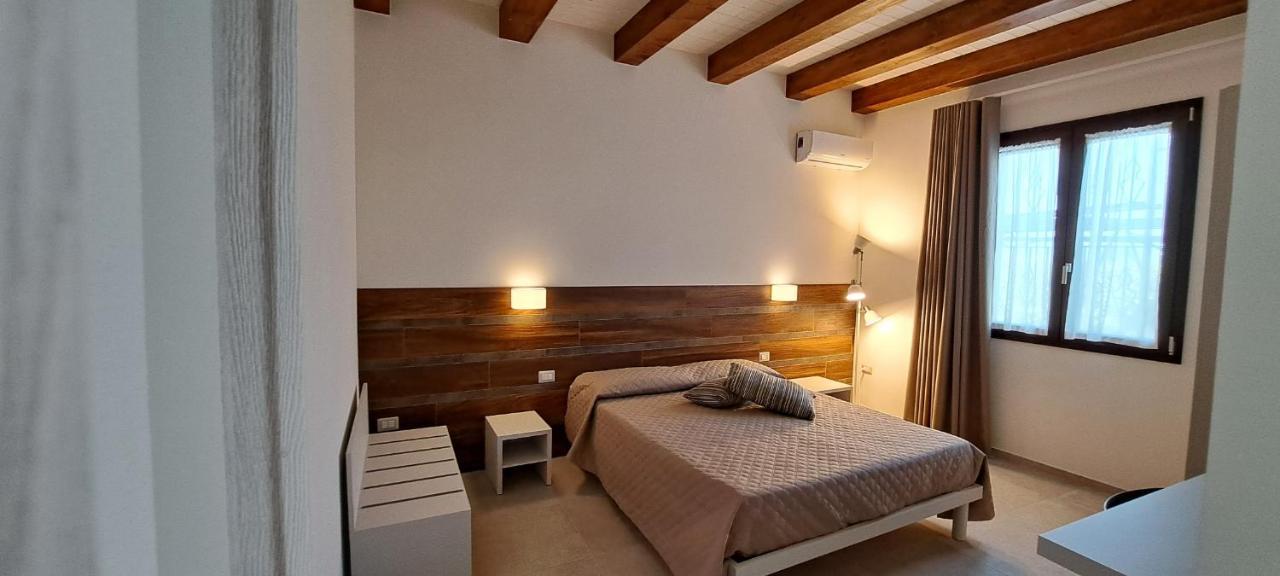 Claudette Apartments Marsala Luaran gambar